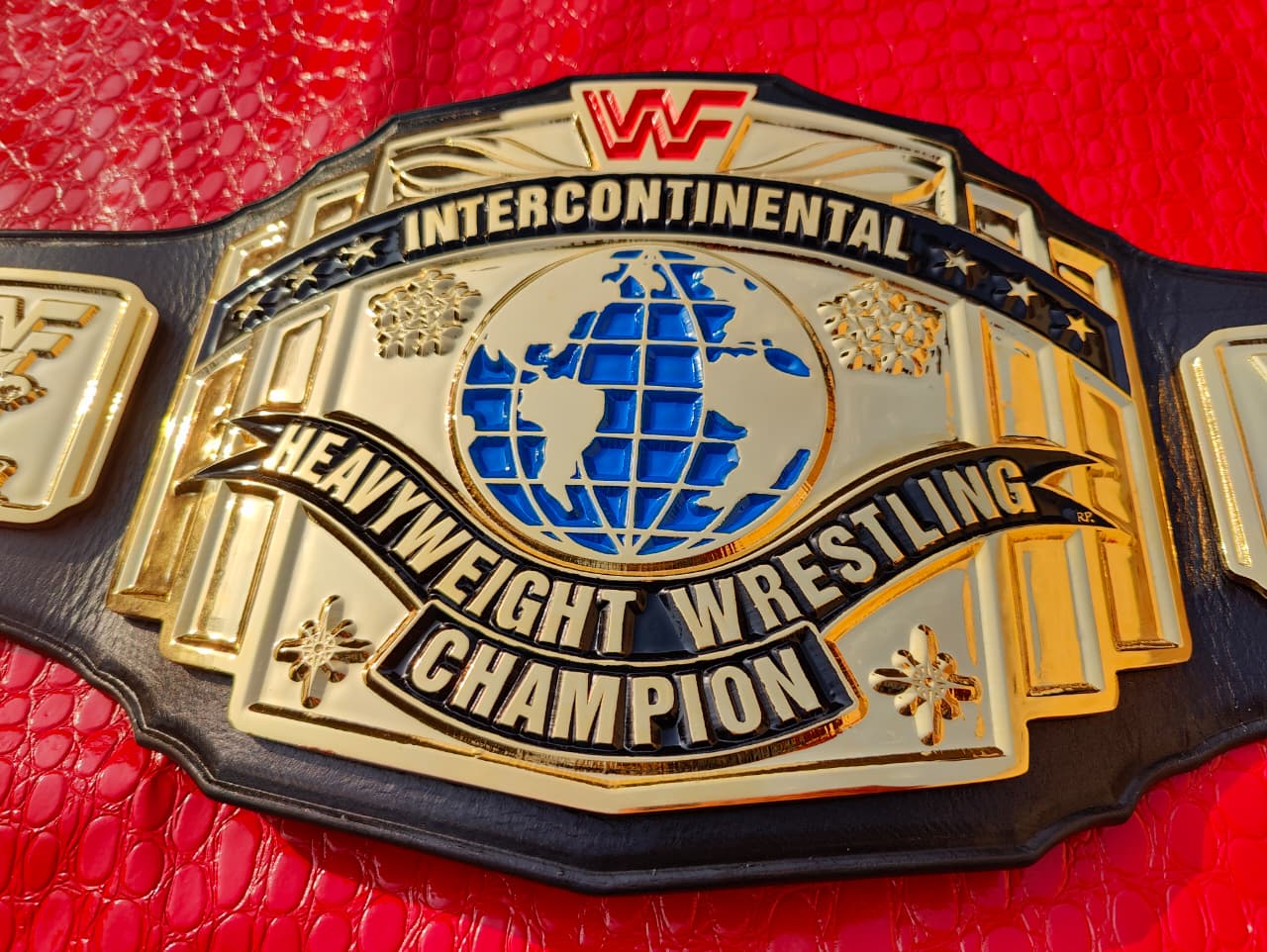 Red Logo IC